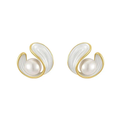 Luxury white opal earrings with pearls in gold
