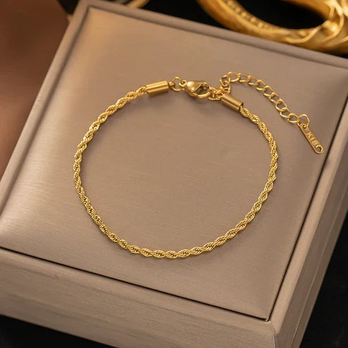 Twisted Chain Bracelet